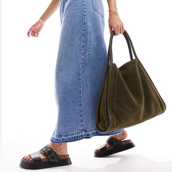 ASOS Suede Tote Bag in Forest Green - Picture 2 of 4